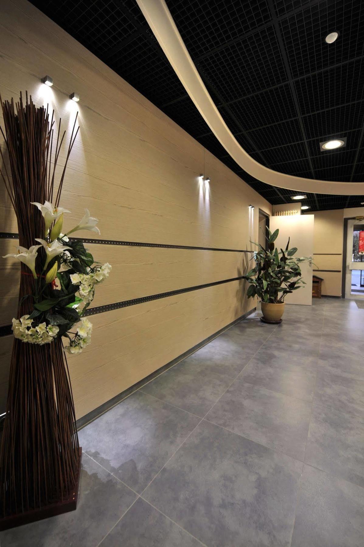 Sud Hotel Huttenheim Екстериор снимка